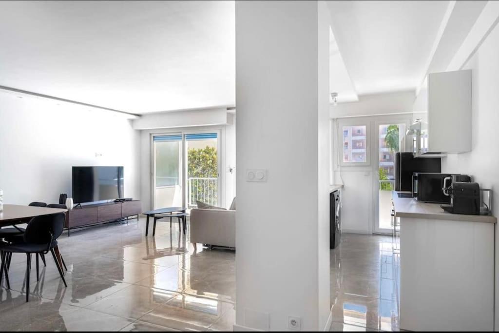 Appartement Centre Cannes Avec Parking Prive Gratuit Sur Place Bagian luar foto