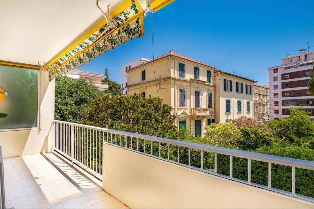 Appartement Centre Cannes Avec Parking Prive Gratuit Sur Place Bagian luar foto